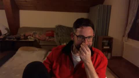 Snapshot of supersquirrel81 chatting on 11.11.25 supersquirrel81 online show from 11.11.25