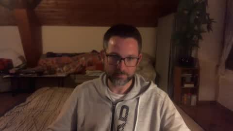 supersquirrel81 online show from 12.20.25