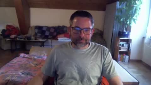 Snapshot of supersquirrel81 chatting on 03.01.26 supersquirrel81 online show from 03.01.26