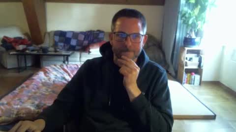 supersquirrel81 online show from 04.01.26