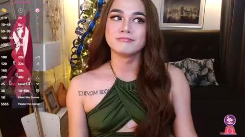 Snapshot of supreme_deity chatting on 01.05.25 DIANNA online show from 01.05.25