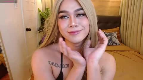 Snapshot of supreme_deity chatting on 02.13.25 DIANNA online show from 02.13.25