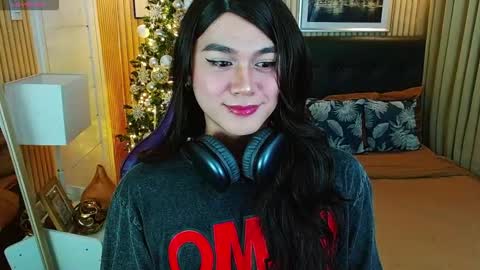 Snapshot of supreme_deity chatting on 09.21.25 DIANNA online show from 09.21.25