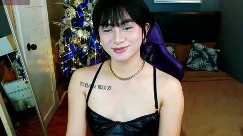 Snapshot of supreme_deity chatting on 11.21.25 DIANNA online show from 11.21.25