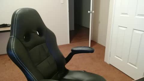 surge_0 online show from 10.10.25