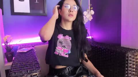 Snapshot of susa1userma_ chatting on 03.05.25 Susann online show from 03.05.25