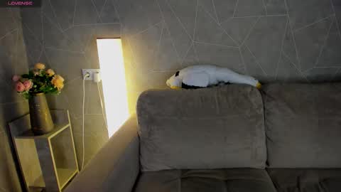 Snapshot of susan__clark chatting on 09.29.25 Annie online show from 09.29.25