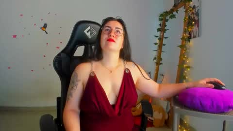 Snapshot of susan_fox1 chatting on 02.14.26 Dani online show from 02.14.26