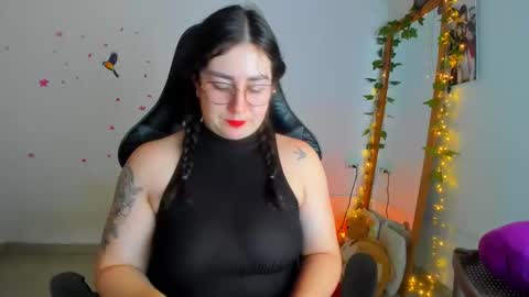 Snapshot of susan_fox1 chatting on 02.22.26 Dani online show from 02.22.26