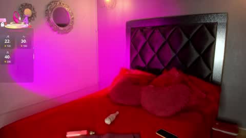 Susana W online show from 02.18.25