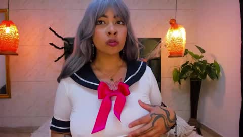 Susana W online show from 10.22.25