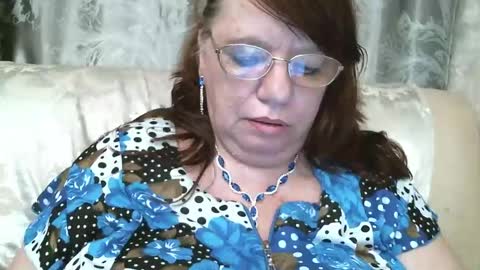 Snapshot of susanaahsun chatting on 03.12.25 SusanaAhSun online show from 03.12.25