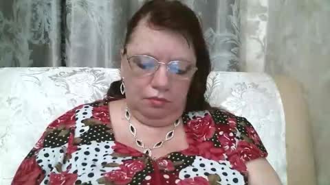 Snapshot of susanaahsun chatting on 10.08.25 SusanaAhSun online show from 10.08.25