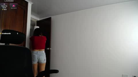 Snapshot of susanaduncann chatting on 04.02.26 Susana online show from 04.02.26