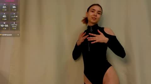 susannahtrojahn online show from 05.12.26
