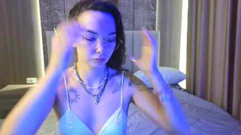 Snapshot of susannjohnson chatting on 02.05.26 susannjohnson online show from 02.05.26