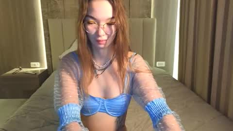 Snapshot of susannjohnson chatting on 02.21.26 susannjohnson online show from 02.21.26