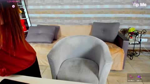 susansmitt online show from 09.08.25