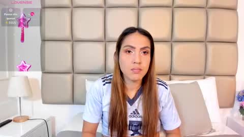 susanthomass online show from 09.30.25