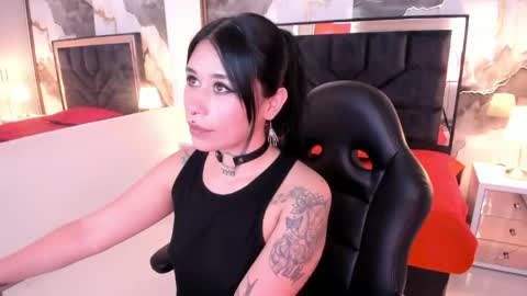 susanvilla online show from 05.19.26