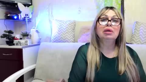 SusiexNoreen online show from 04.09.26