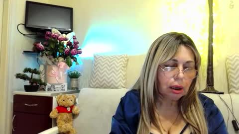 SusiexNoreen online show from 05.17.26