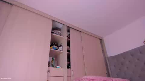 Juliana garcia online show from 09.10.25