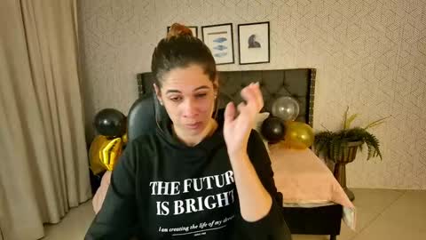 Snapshot of sussy__stone chatting on 12.22.24 online show from 12.22.24