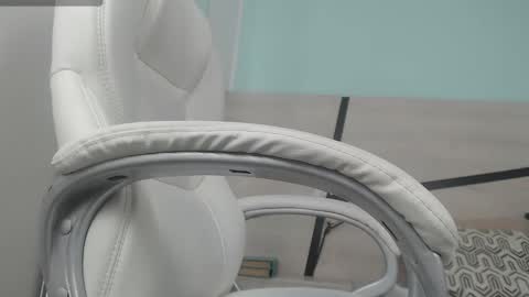 sussy leon online show from 02.20.25