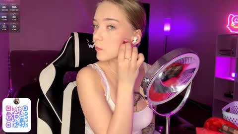 Snapshot of susyschuerholz chatting on 02.16.26 Jessica online show from 02.16.26