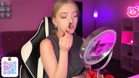 Snapshot of susyschuerholz chatting on 02.28.26 Jessica online show from 02.28.26