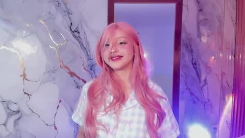 Snapshot of suxan_white chatting on 09.09.25 suxan_white online show from 09.09.25