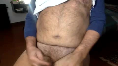 Snapshot of suxgiu chatting on 02.01.26 DownSoul online show from 02.01.26