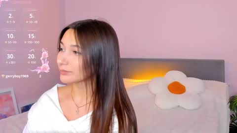 Hey Im Suzane online show from 12.16.25