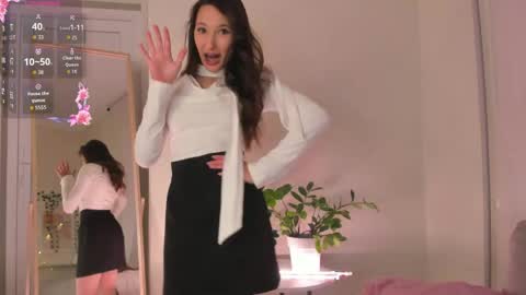 Hey Im Suzane online show from 03.17.26
