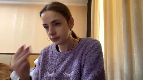 Snapshot of suzannetigerino chatting on 05.02.26 Emila online show from 05.02.26