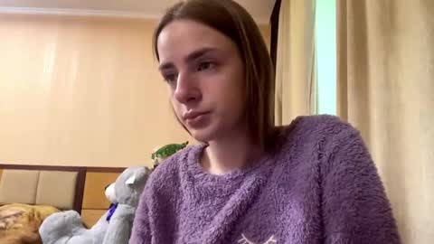 Snapshot of suzannetigerino chatting on 05.23.26 Emila online show from 05.23.26