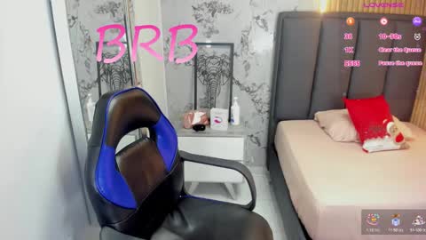 S U Z E T  online show from 12.16.25