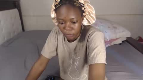 Snapshot of suzyblack4 chatting on 03.02.26 Suzy online show from 03.02.26