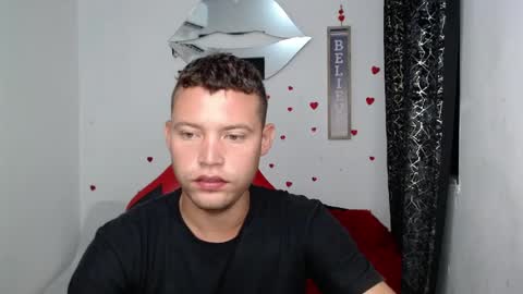 Snapshot of sven_fox723 chatting on 04.01.26 Sven online show from 04.01.26