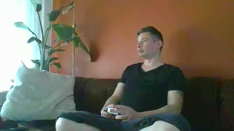 sventwinkboy online show from 04.17.26