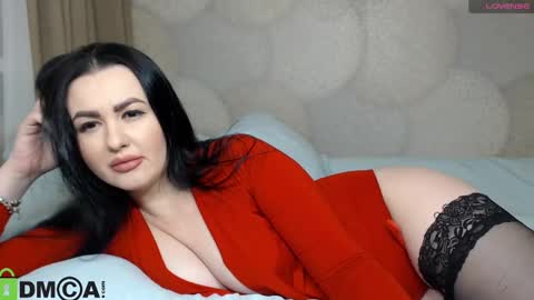 SweeeetDiaana online show from 01.17.25