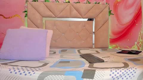 sweet__luna__ online show from 02.25.26