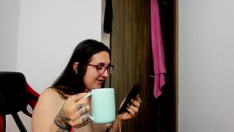 sweet__suck69bitch online show from 12.16.24