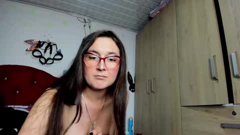 sweet__suck69bitch online show from 01.01.25