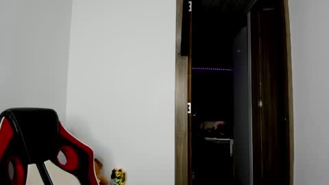 sweet__suck69bitch online show from 03.01.25