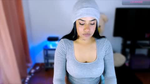 Stephanie online show from 12.02.25