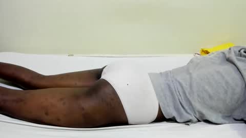 sweet_arya1 online show from 10.18.25