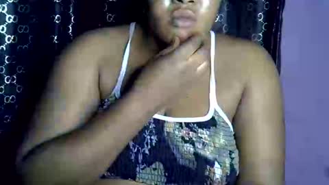 Snapshot of sweet_baby27 chatting on 02.08.26 sweet baby online show from 02.08.26