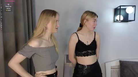 My name is Margo Please Thumbs up me   online show from 03.17.26